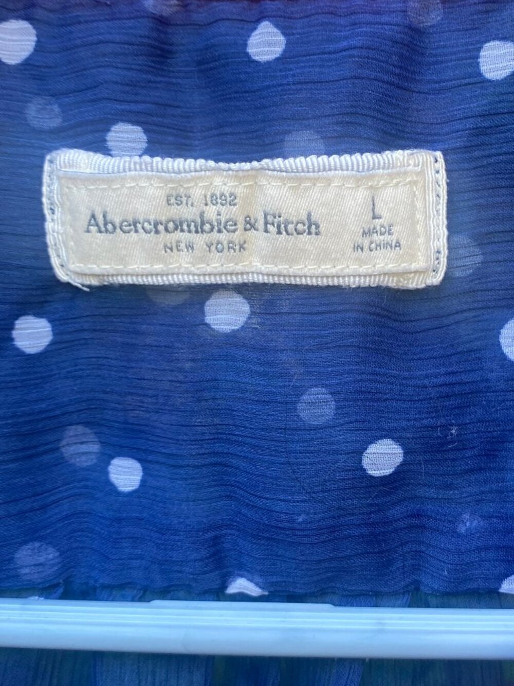 Abercrombie & Fitch Women's Blue Sleeveless Top Large - Picture 2 of 7
